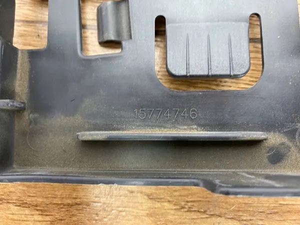 Fästbracket OEM 15774746PINYA för Chevrolet Corvette C6 image 7