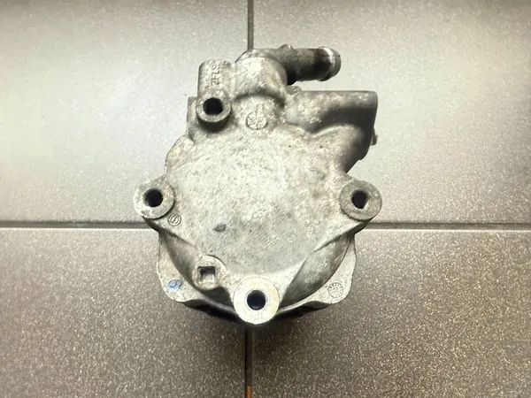 Audi OE 8K0145154G Hydraulische Pomp image 2