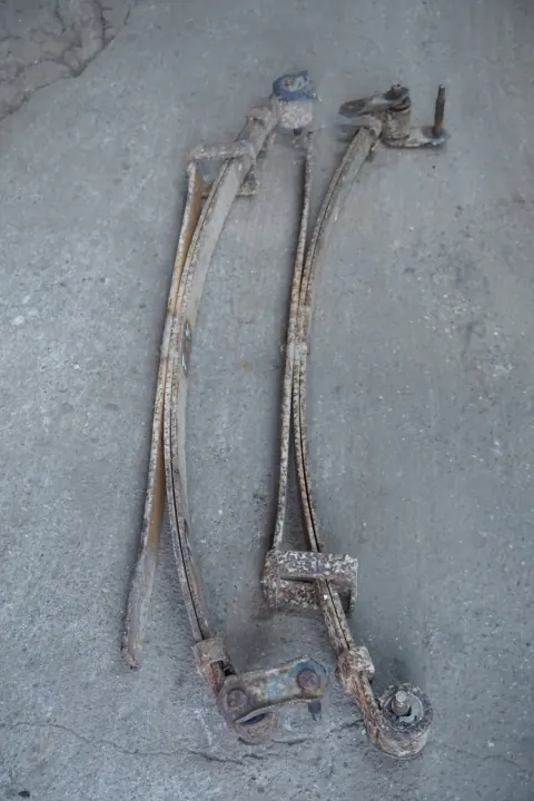 Ressorts à lames arrière Suzuki Samurai OEM 00000019 image 5