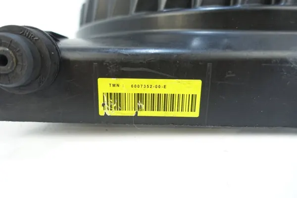 Tesla Lüfter OEM CARPART-SP600735200E - Gebraucht image 9