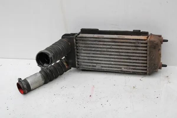 Intercooler turbo Ford OE 8V519L440AE - Usado image 2