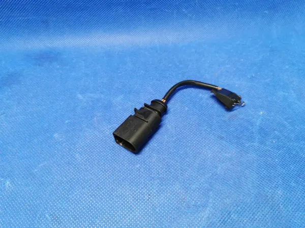 Micro-interrupteur OEM 8D0973822 pour verrou capot Audi image 3