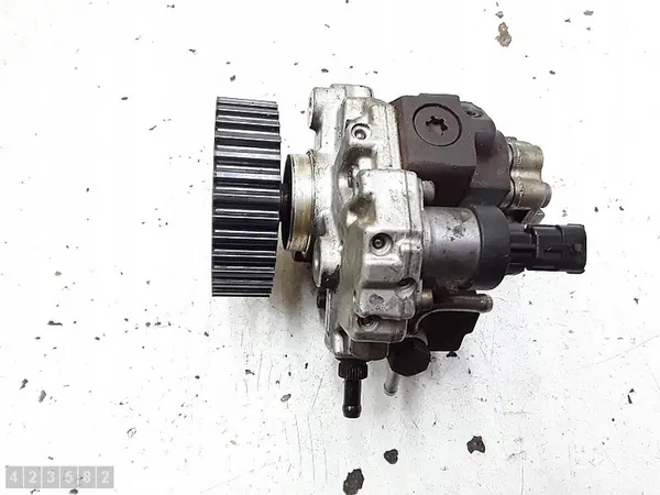 Bomba de combustível Opel Astra 2005 1700cdti image 1