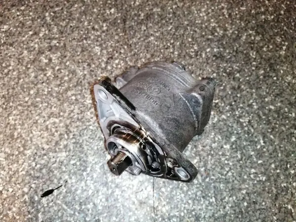 Bomba de vácuo Alfa Romeo OEM 46771105 para 156 1.9 JTD image 2