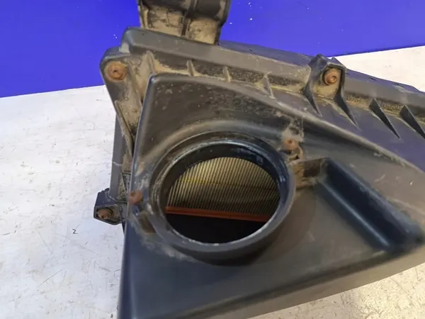 Volvo V50 2004 Ilmansuodattimen kotelo image 4