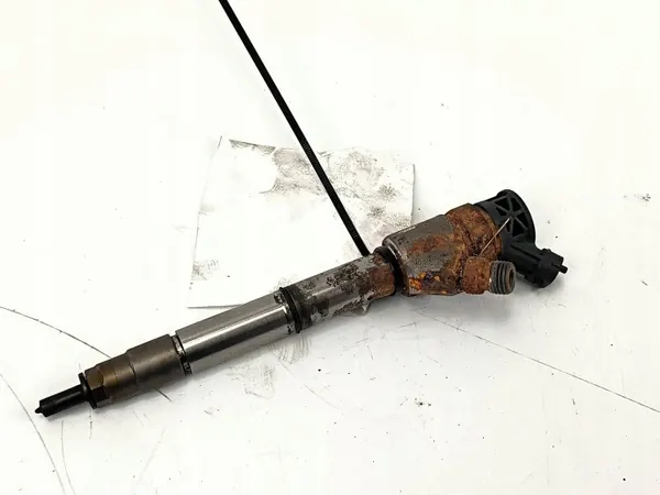 Inyector OEM 5801644454 para Iveco Daily 35S18 image 2