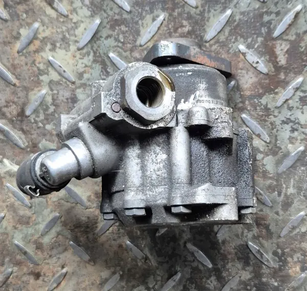 Audi servostyrpump OEM 4B0145156 för A6 C5 2.4 V6 image 4