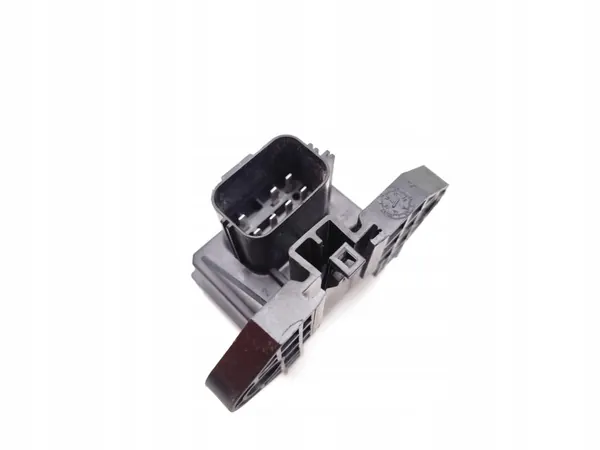 Module de pompe à injection Volvo V40 OEM 31392346 image 6