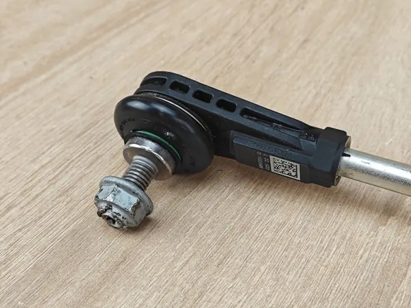 Stabiliserarlänk OEM 6893359 Vänster Fram BMW 2.0D image 3