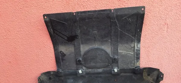 BMW X3 G01 X4 G02 Motorabdeckung OEM 7417386 image 3