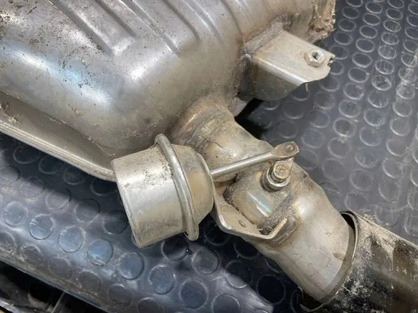 OEM 7594771 S2601H119 Uitlaatdemper voor BMW 3 Serie image 7
