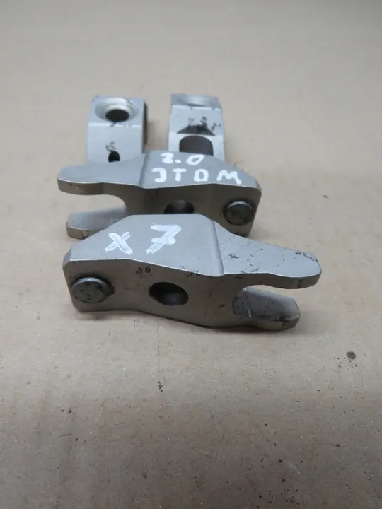 ALFA ROMEO GIULIETTA 2.0 JTDM Support Injecteur OEM image 4