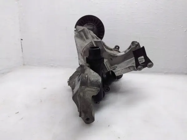 Pompe à eau OEM 8650987 pour BMW Série 3 G20 G21 image 3