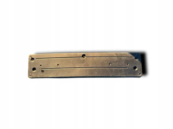 BMW 3-sarjan Kilpikehys OEM 8054157 image 2