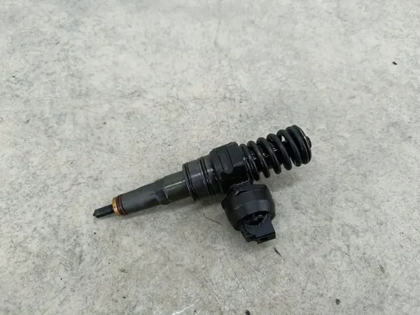 OEM 038130073BQ insprutningspump för VW Passat B6 2.0 TDI image 2
