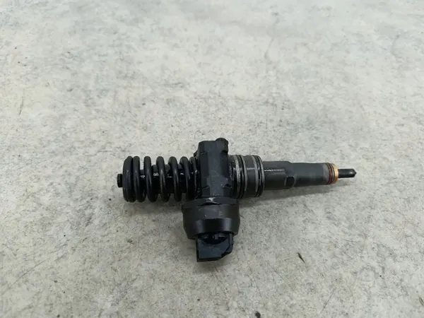 OEM 038130073BQ insprutningspump för VW Passat B6 2.0 TDI image 3