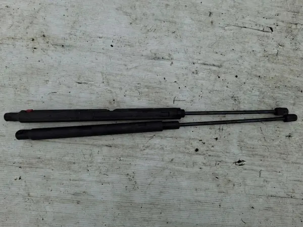 Mercedes W203 konepeltitoimijasarja OEM A2038800029 image 2