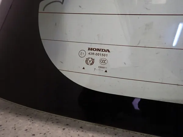 Heckklappenglas Honda Jazz 02-07 OEM Teil image 3