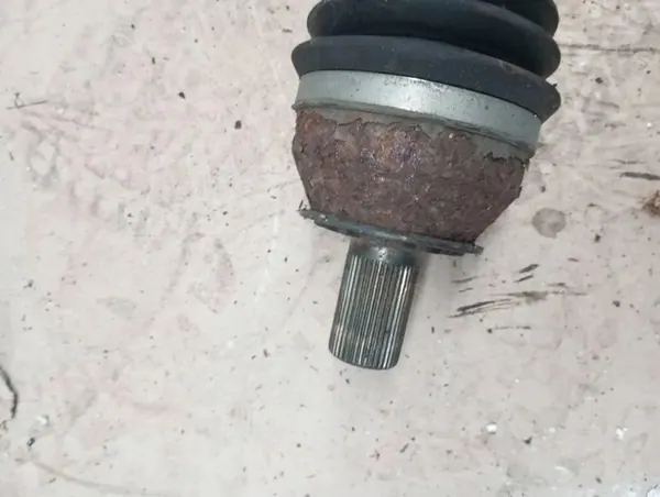 Vänster framaxel VOLVO S60 II 2.0L Diesel 2016 image 5