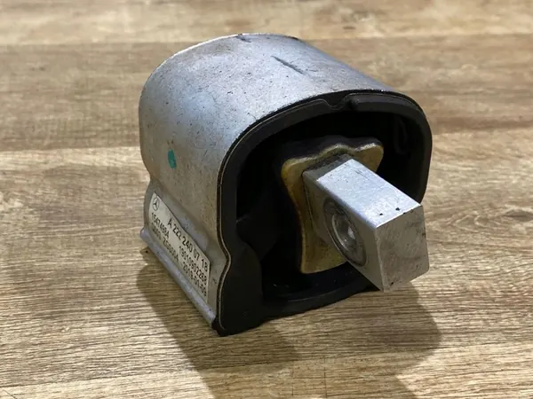 Suporte de transmissão MAYBACH S CLASS W222 A2222400718 image 2