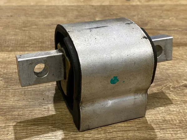 Suporte de transmissão MAYBACH S CLASS W222 A2222400718 image 3