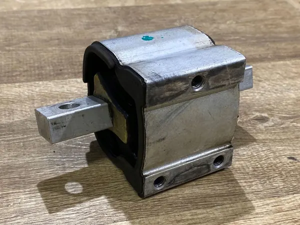 Suporte de transmissão MAYBACH S CLASS W222 A2222400718 image 4