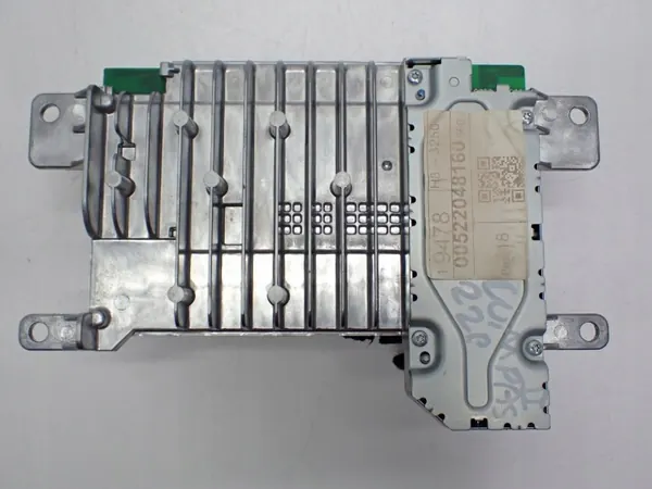 Radio-Verstärkermodul OEM 52204816 Jeep Compass II image 3