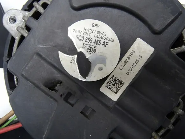 Radiatorventilator OEM 5Q0959455AF VW Golf VII 2.0 TDI image 6