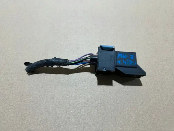 FORD Gloeiplugrelaisconnector image 9