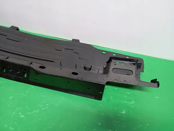 Takaistuimen vahvike OEM 5H6813305 VW Golf VIII:lle image 5
