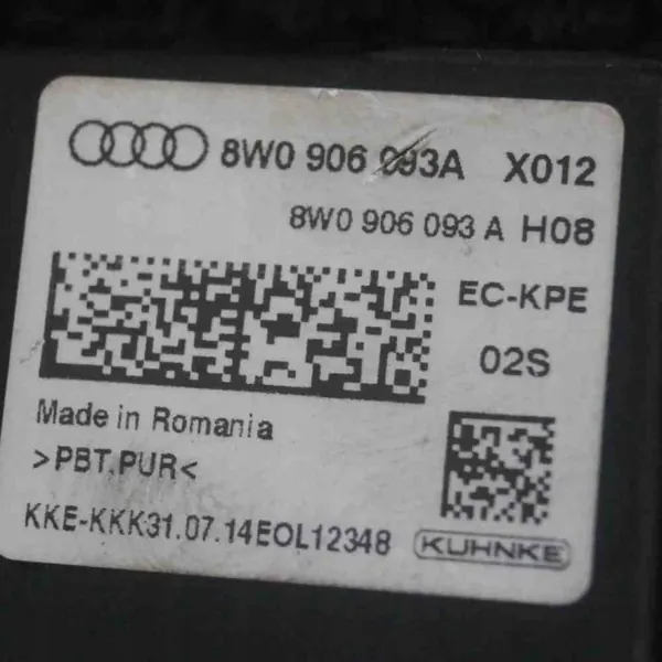 Audi A4 B9 Inspuitpompmodule OEM 8W0906093A image 3