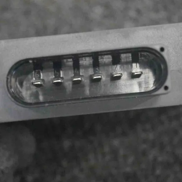 Audi A4 B9 Inspuitpompmodule OEM 8W0906093A image 4