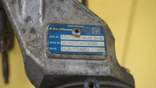 Turbocompresor OEM 55493250 para Opel Astra Meriva 1.6 CDTI image 6
