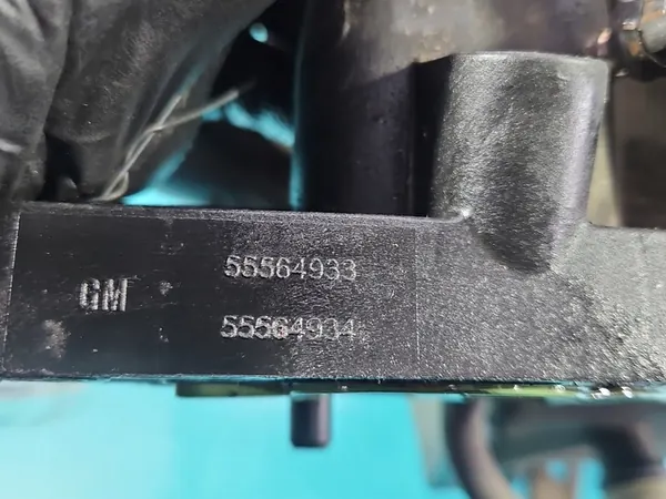 Coletor de admissão Opel Astra III H 1.6 16V image 10