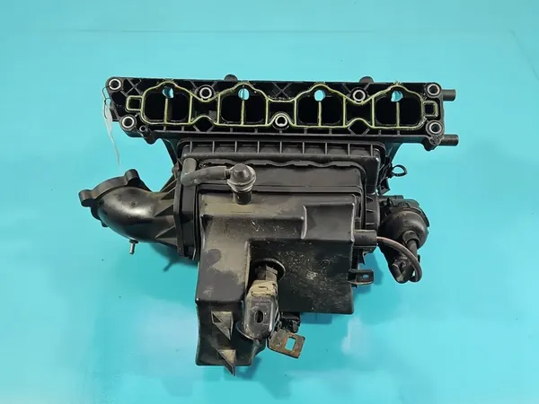 Coletor de admissão Opel Astra III H 1.6 16V image 9