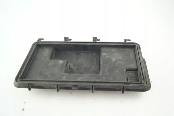 Relä-säkringslock OEM 8A1941801 Audi 80 B4 image 3