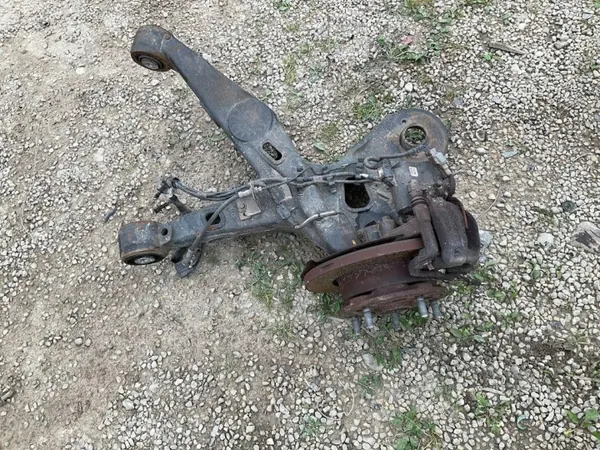 Vasen takatukipylväs NK415B947AB Ford Transit Connectille image 5