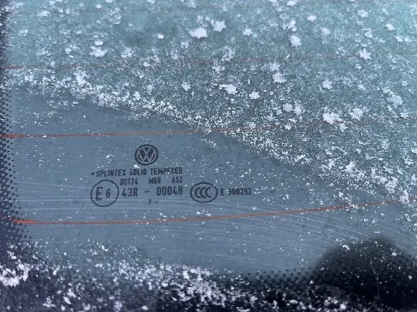 OEM AK-12-721604 Vitre Arrière pour VW Passat B6 image 3