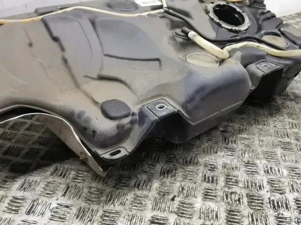 Brandstoftank Audi Q2 2017 OEM 5Q0201021SH image 4
