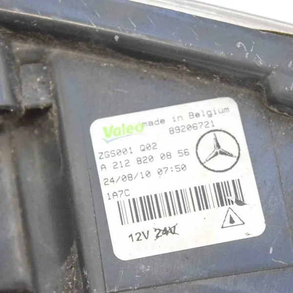 Mercedes-Benz E-Klasse W212 Rechter Halogeen LED DRL image 7