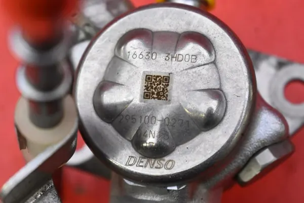 Bränslepump OEM 295100-0271 för Nissan Micra K13 image 3