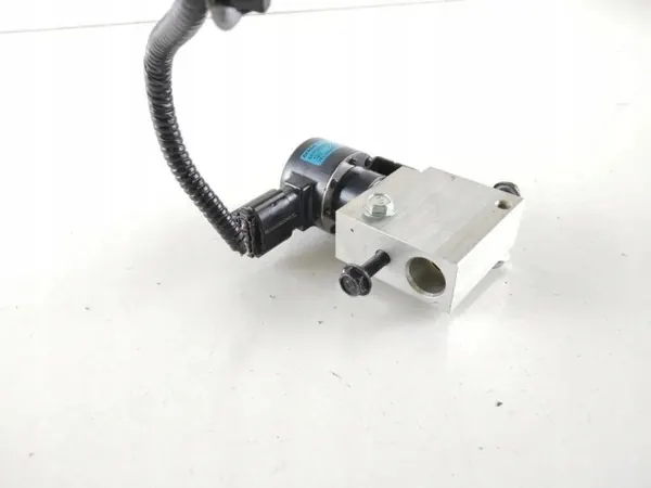 Expansionsventil OEM 447520-0270 för Toyota RAV4 image 3
