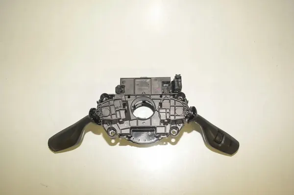 BMW 3 Touring (G21) Manetki 2.0L 140kw 2020 OEM 61319436670 image 4