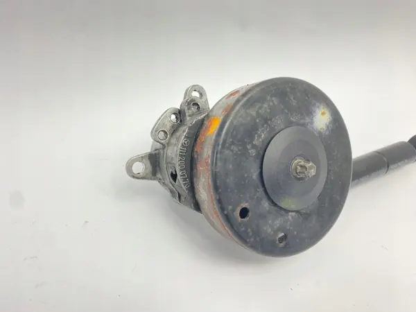 Mercedes V-hihnapingotin OEM 1112000770 image 4