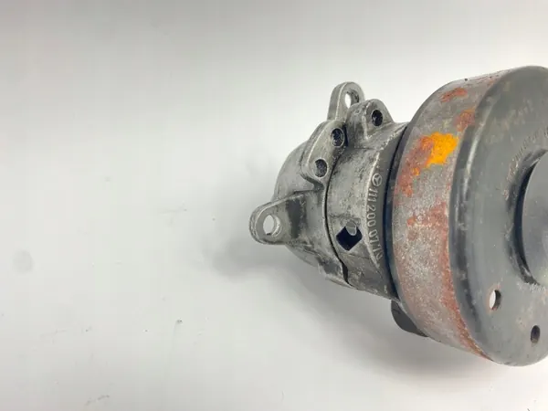 Mercedes V-hihnapingotin OEM 1112000770 image 5