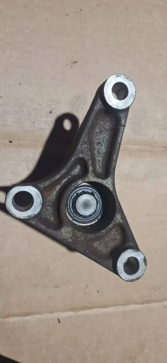 Base Visco OEM VV49NC pour Jaguar 3.0D image 3