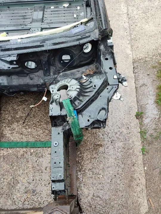 Mercedes-Benz EQE V295 2023 Voor linker spatbord OEM 264695 image 4