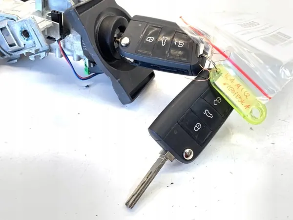 Interruptor de Ignição Skoda Kamiq 1K0905851 OEM image 5