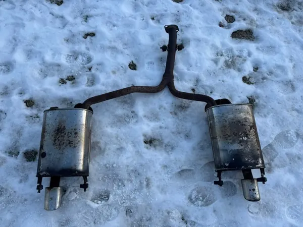 OEM Lexus Uitlaat Demper Set voor GS300 3.0 V6 image 2