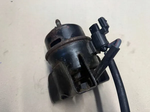 HYUNDAI IX55 3.0 CRDI Supporto Motore 21912-2B500 image 3